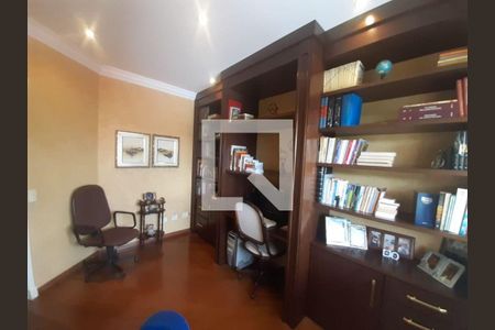 Casa à venda com 4 quartos, 250m² em Jardim Maia, Guarulhos