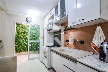 Sala/Cozinha de casa à venda com 3 quartos, 64m² em Parque Erasmo Assunção, Santo André
