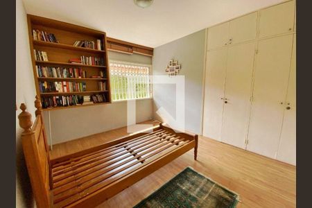 Casa à venda com 3 quartos, 468m² em Alto de Pinheiros, São Paulo