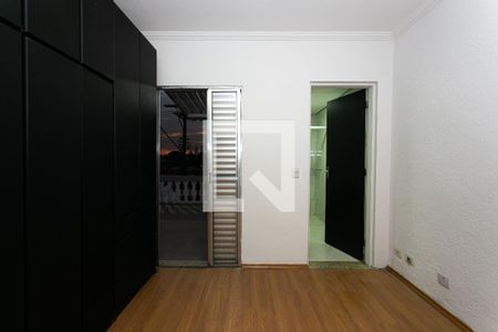 Suíte de casa para alugar com 3 quartos, 240m² em Vila Granada, São Paulo