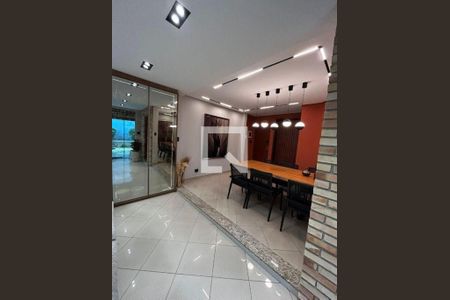 Casa à venda com 3 quartos, 264m² em Jordanópolis, São Bernardo do Campo