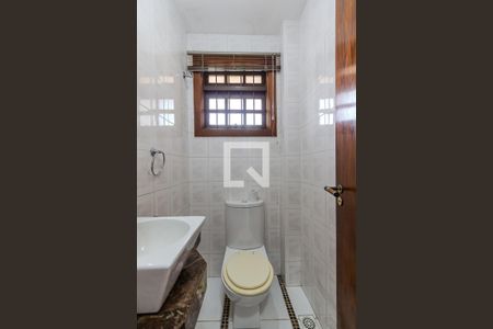 Lavabo de casa à venda com 4 quartos, 260m² em Teresópolis, Porto Alegre