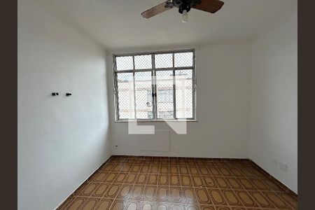 Sala de apartamento para alugar com 2 quartos, 45m² em Todos Os Santos, Rio de Janeiro