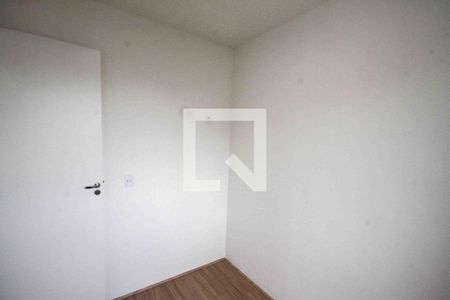 Quarto de apartamento para alugar com 2 quartos, 38m² em Vila Graciosa, São Paulo
