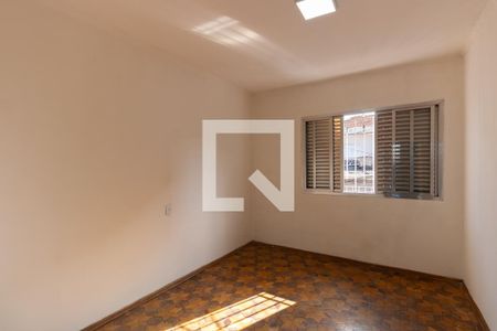 Quarto 2 de casa para alugar com 3 quartos, 100m² em Vila Santa Virginia, São Paulo
