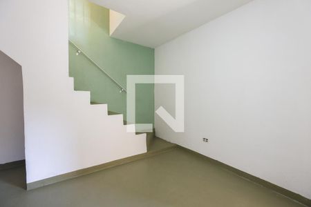 Sala de casa para alugar com 2 quartos, 74m² em Jardim Umarizal, São Paulo