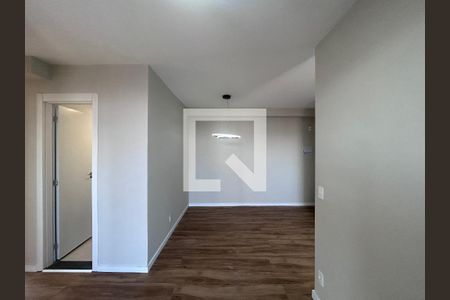 Sala  de apartamento para alugar com 3 quartos, 61m² em Usina Piratininga, São Paulo