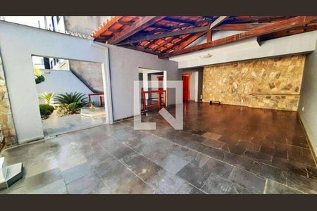 Casa à venda com 4 quartos, 380m² em Santa Lúcia, Belo Horizonte