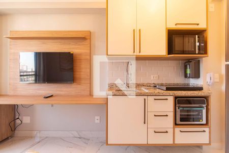 Sala e cozinha de apartamento para alugar com 1 quarto, 27m² em Ipiranga, São Paulo