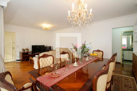 Sala de Estar e Jantar de apartamento à venda com 4 quartos, 160m² em Jardim Paulista, São Paulo