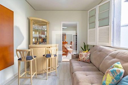 Casa à venda com 4 quartos, 300m² em Colégio Batista, Belo Horizonte