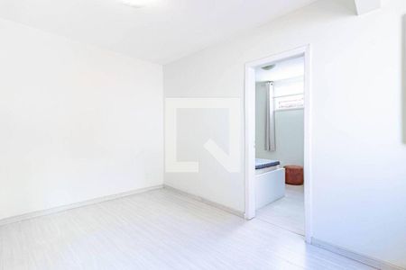 Casa à venda com 4 quartos, 300m² em Colégio Batista, Belo Horizonte