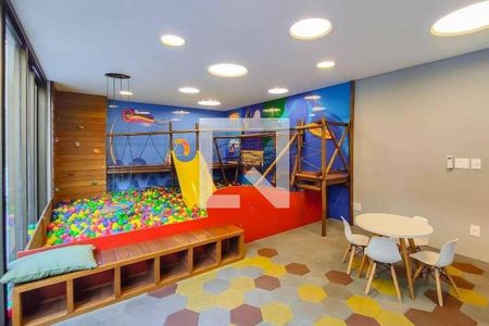Apartamento à venda com 4 quartos, 140m² em Sion, Belo Horizonte