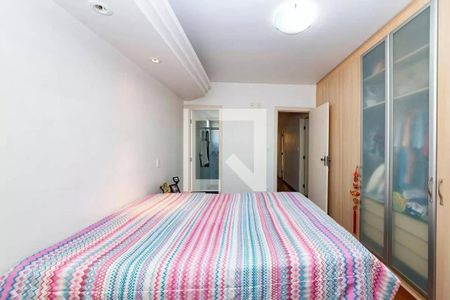 Apartamento à venda com 5 quartos, 235m² em Carlos Prates, Belo Horizonte