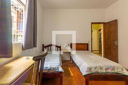 Casa à venda com 8 quartos, 458m² em Serra, Belo Horizonte