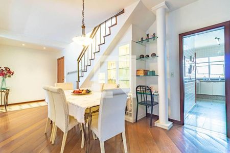 Apartamento à venda com 4 quartos, 300m² em Funcionários, Belo Horizonte