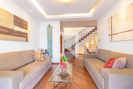 Apartamento à venda com 4 quartos, 300m² em Funcionários, Belo Horizonte