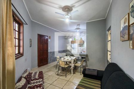 Sala de casa para alugar com 3 quartos, 168m² em Solemar, Praia Grande