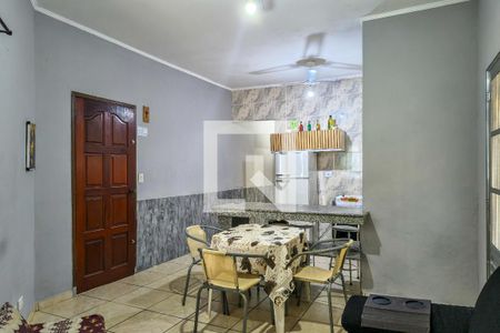 Sala de casa para alugar com 3 quartos, 168m² em Solemar, Praia Grande