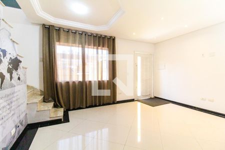 Sala de casa para alugar com 1 quarto, 66m² em Conjunto Residencial José Bonifácio, São Paulo
