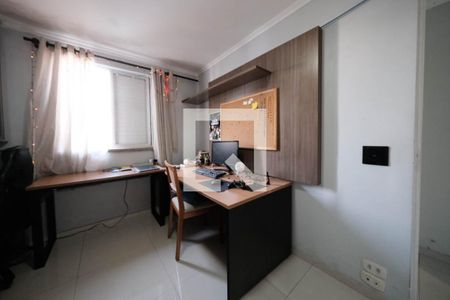 Quarto 1 de apartamento para alugar com 2 quartos, 54m² em Jardim Danfer, São Paulo