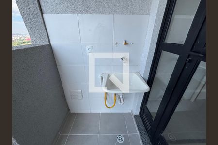 Sacada da Sala/Cozinha de apartamento à venda com 2 quartos, 42m² em Cidade Antônio Estêvão de Carvalho, São Paulo