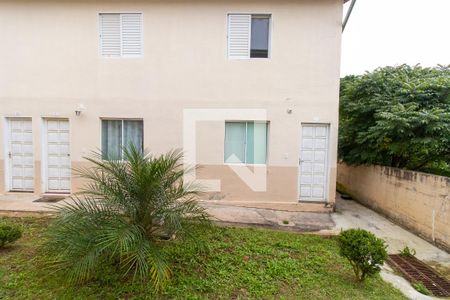 Vista da Sala de casa de condomínio para alugar com 2 quartos, 69m² em Jardim Arco-iris, Cotia