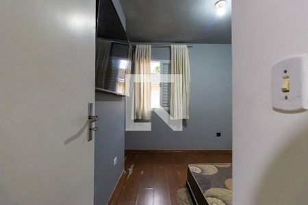 Quarto 1 de casa de condomínio para alugar com 2 quartos, 69m² em Jardim Arco-iris, Cotia
