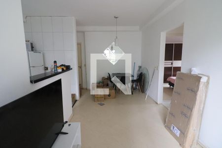 Sala de apartamento para alugar com 2 quartos, 50m² em Bussocaba, Osasco
