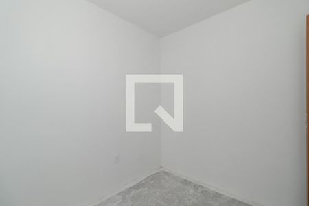 Quarto de apartamento para alugar com 2 quartos, 45m² em Rubem Berta, Porto Alegre