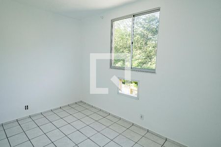 Quarto 1 de apartamento para alugar com 2 quartos, 46m² em Cosmos, Rio de Janeiro