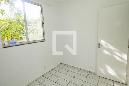 Quarto 2 de apartamento para alugar com 2 quartos, 46m² em Cosmos, Rio de Janeiro