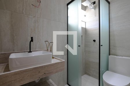 Banheiro de casa para alugar com 2 quartos, 130m² em Vila São Sebastião, Mogi das Cruzes