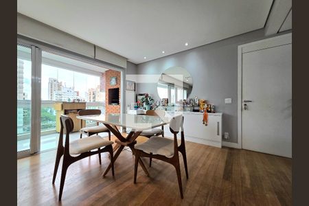 Sala de apartamento para alugar com 2 quartos, 105m² em Indianópolis, São Paulo