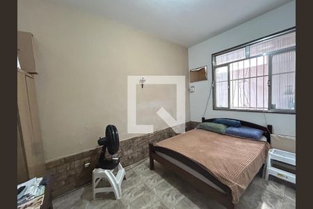 Quarto 1 de casa à venda com 3 quartos, 156m² em Vila Valqueire, Rio de Janeiro