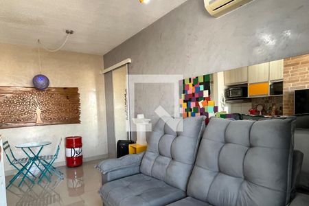 Sala de apartamento para alugar com 1 quarto, 49m² em Vila Matias, Santos