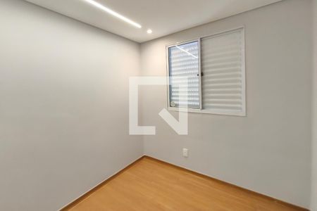 Quarto 1 de apartamento para alugar com 2 quartos, 43m² em Parque Industrial, Campinas