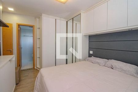 Suíte de apartamento para alugar com 2 quartos, 67m² em Passo D’areia, Porto Alegre