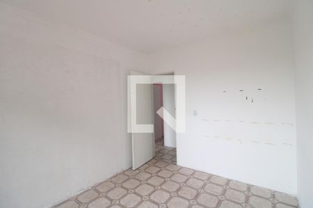 Quarto 2 de casa para alugar com 2 quartos, 50m² em Jardim Colonial, São Paulo