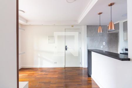 Sala  de apartamento para alugar com 2 quartos, 51m² em Quitaúna, Osasco
