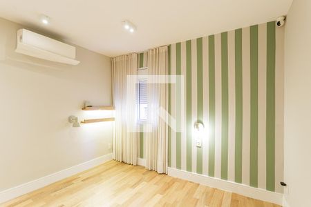 Quarto 1 de apartamento para alugar com 3 quartos, 146m² em Itaim Bibi, São Paulo