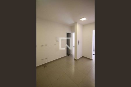 Apartamento para alugar com 2 quartos, 34m² em Vila Lucia, São Paulo