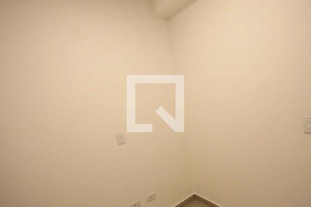 Apartamento para alugar com 2 quartos, 34m² em Vila Lucia, São Paulo