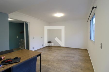Sala de casa de condomínio à venda com 4 quartos, 216m² em Vila São Silvestre, São Paulo