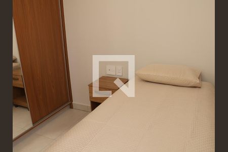 Quarto 1 de apartamento à venda com 2 quartos, 60m² em Setor Oeste, Goiânia