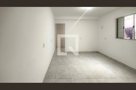 Quarto/Sala de casa para alugar com 1 quarto, 20m² em Cidade Dutra, São Paulo