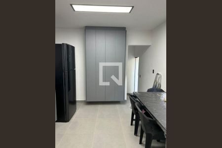Casa à venda com 1 quarto, 132m² em Vila Helena, Santo André