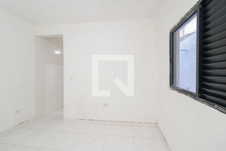 Quarto de casa para alugar com 1 quarto, 50m² em José Bonifácio, São Paulo