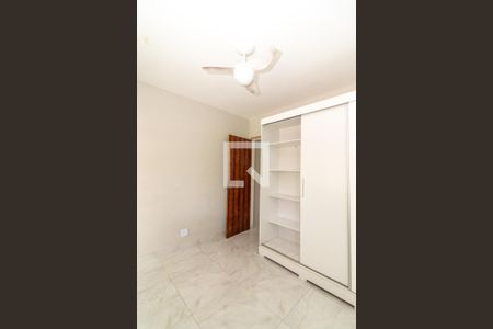 Quarto 1 de casa de condomínio para alugar com 2 quartos, 140m² em Bangu, Rio de Janeiro