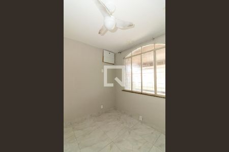 Quarto 1 de casa de condomínio para alugar com 2 quartos, 140m² em Bangu, Rio de Janeiro